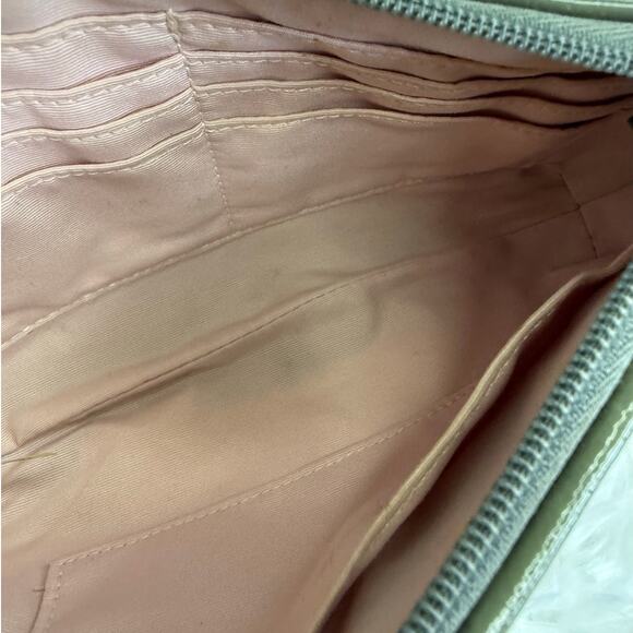 COACH y2k Patent Leather Canvas Gray Signature Canvas Wristlet Mini Purse - Picture 7 of 11